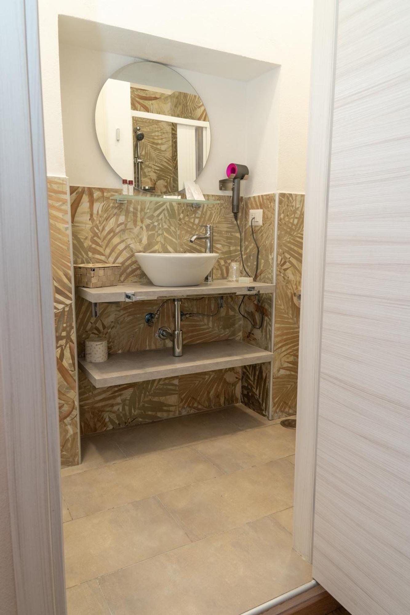 The Sun Hotel Boutique Napoli Buitenkant foto
